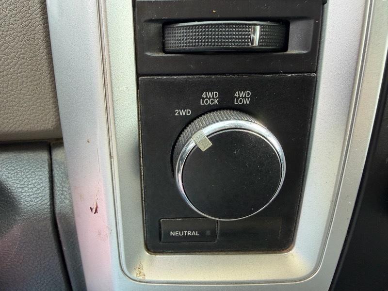 RAM 1500 SLT Quad Cab 4WD 2010