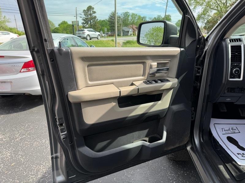 RAM 1500 SLT Quad Cab 4WD 2010