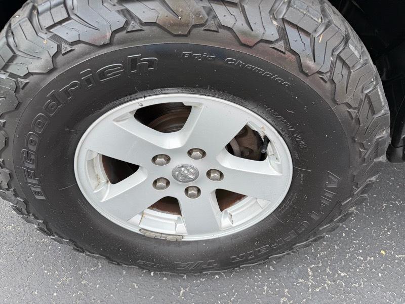 RAM 1500 SLT Quad Cab 4WD 2010