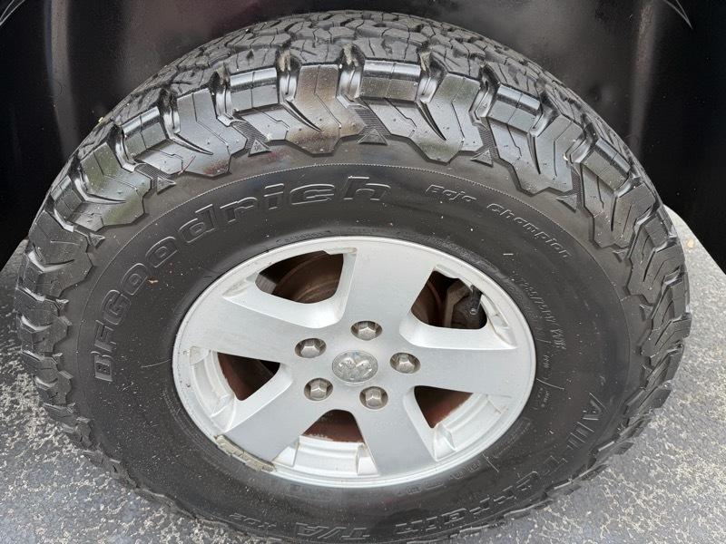 RAM 1500 SLT Quad Cab 4WD 2010