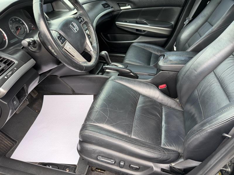 Honda Accord EX-L Sedan AT 2010