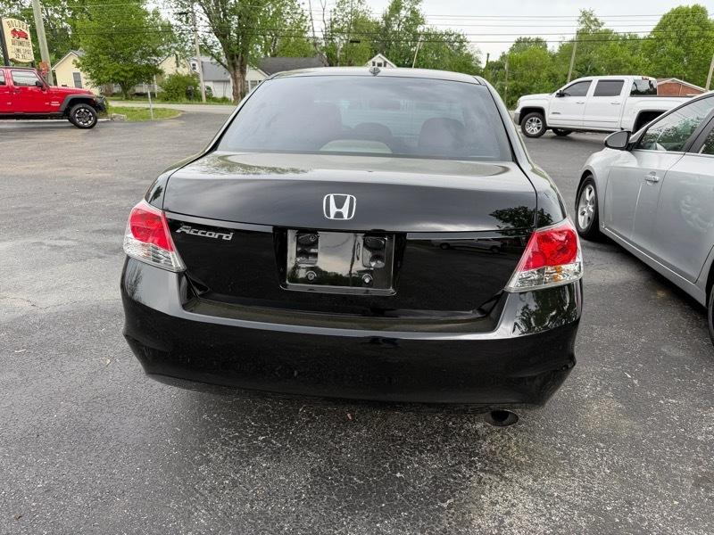 Honda Accord EX-L Sedan AT 2010