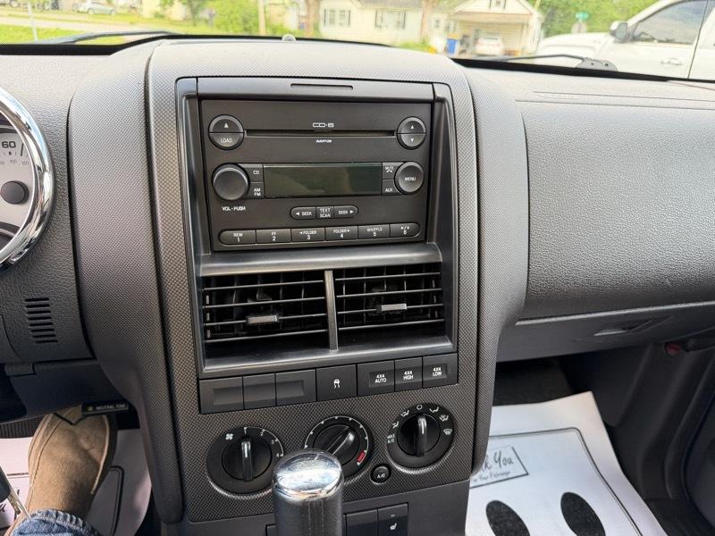 Ford Explorer Sport Trac Limited 4.6L 4WD 2007
