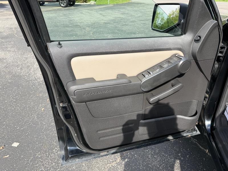 Ford Explorer Sport Trac Limited 4.6L 4WD 2007