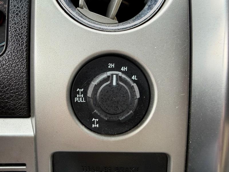 Ford F-150 FX4 SuperCrew 5.5-ft. Bed 4WD 2013