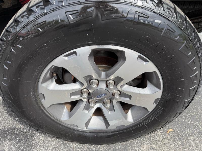 Ford F-150 FX4 SuperCrew 5.5-ft. Bed 4WD 2013