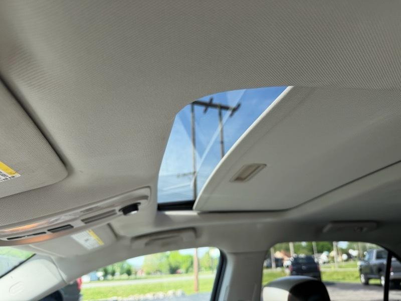 Chevrolet Equinox LTZ FWD 2010