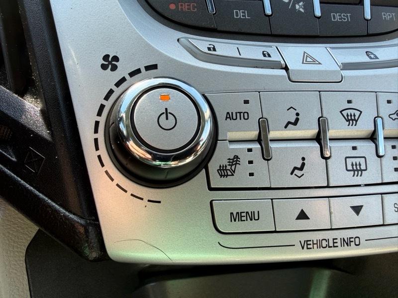 Chevrolet Equinox LTZ FWD 2010