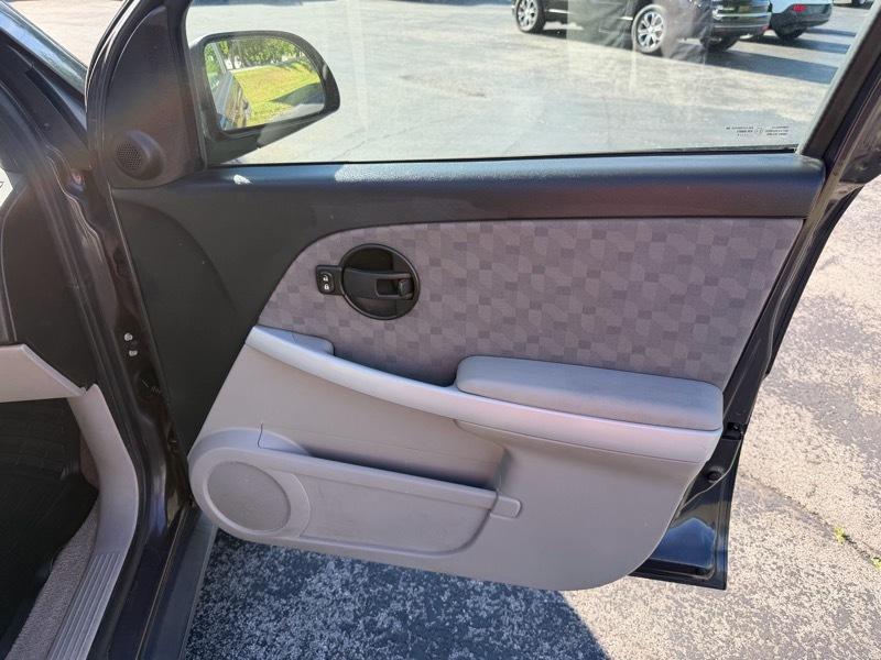 Chevrolet Equinox LS 2WD 2008
