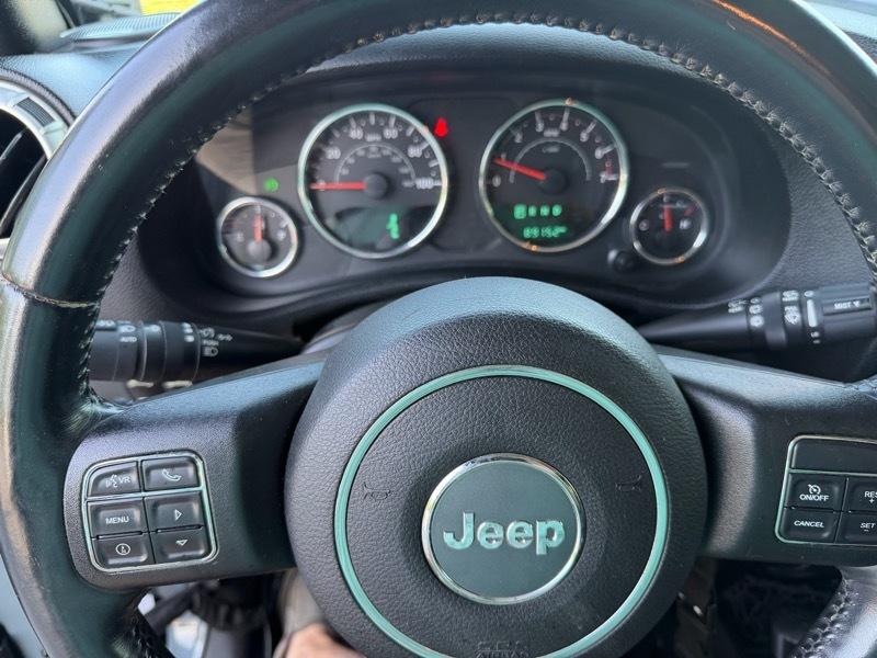 Jeep Wrangler Unlimited Sahara 4WD 2015