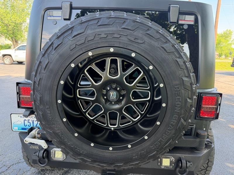 Jeep Wrangler Unlimited Sahara 4WD 2015