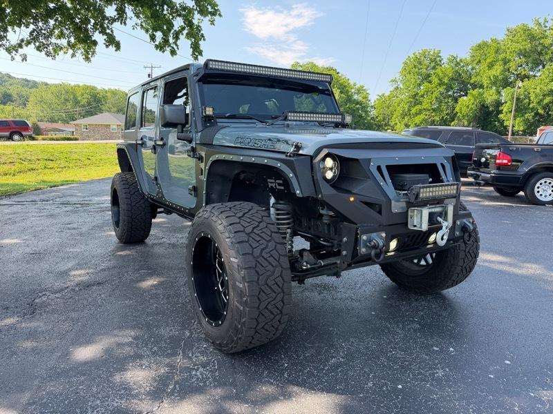 Jeep Wrangler Unlimited Sahara 4WD 2015