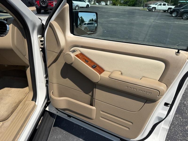 Ford Explorer Eddie Bauer 4.0L 4WD 2008