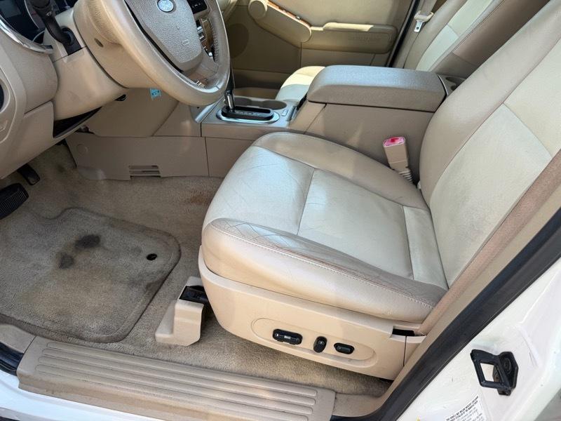 Ford Explorer Eddie Bauer 4.0L 4WD 2008