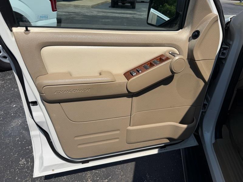 Ford Explorer Eddie Bauer 4.0L 4WD 2008