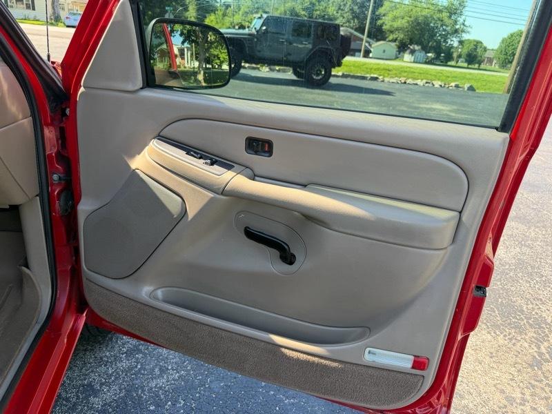 GMC Sierra 1500 SLE Short Bed 4WD 2004