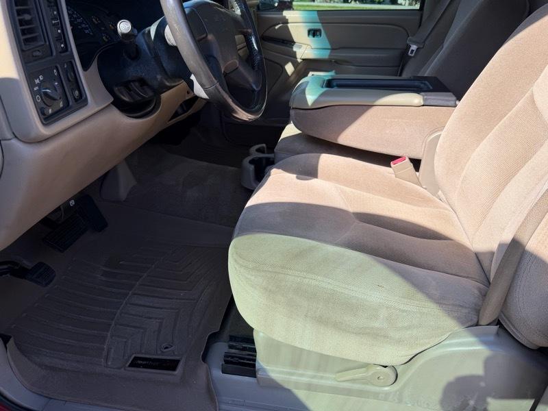 GMC Sierra 1500 SLE Short Bed 4WD 2004