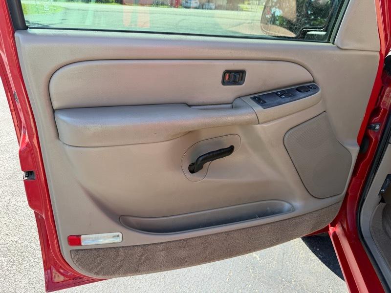 GMC Sierra 1500 SLE Short Bed 4WD 2004