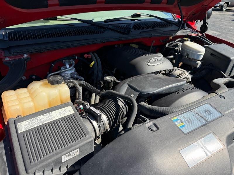 GMC Sierra 1500 SLE Short Bed 4WD 2004