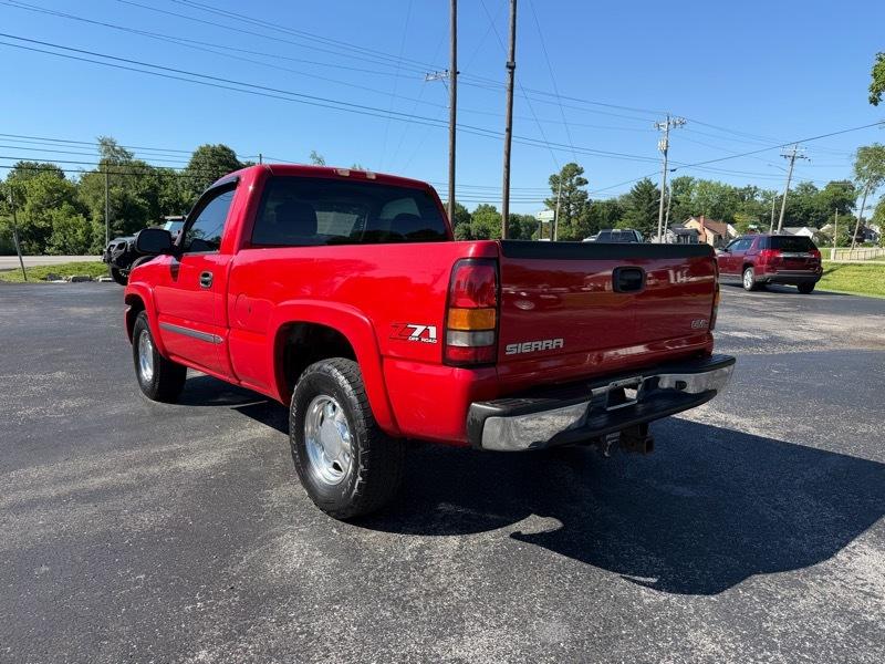 GMC Sierra 1500 SLE Short Bed 4WD 2004