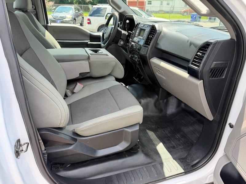 Ford F-150 XL 8-ft. Bed 2WD 2016