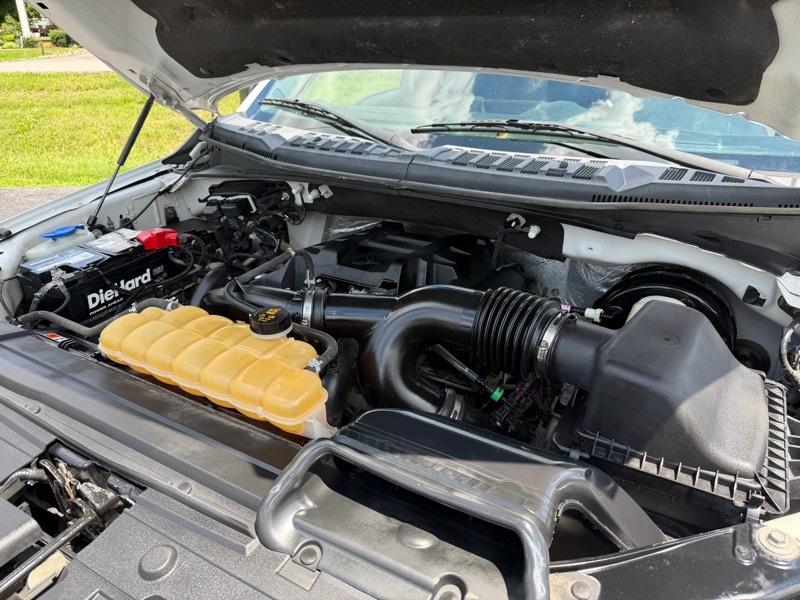 Ford F-150 XL 8-ft. Bed 2WD 2016