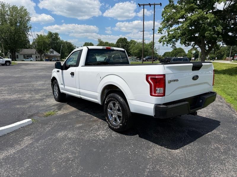 Ford F-150 XL 8-ft. Bed 2WD 2016