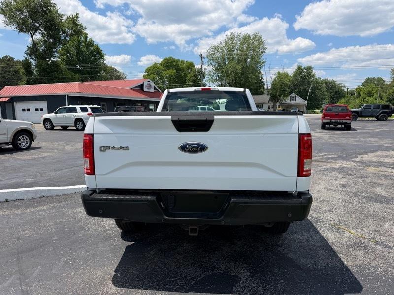 Ford F-150 XL 8-ft. Bed 2WD 2016
