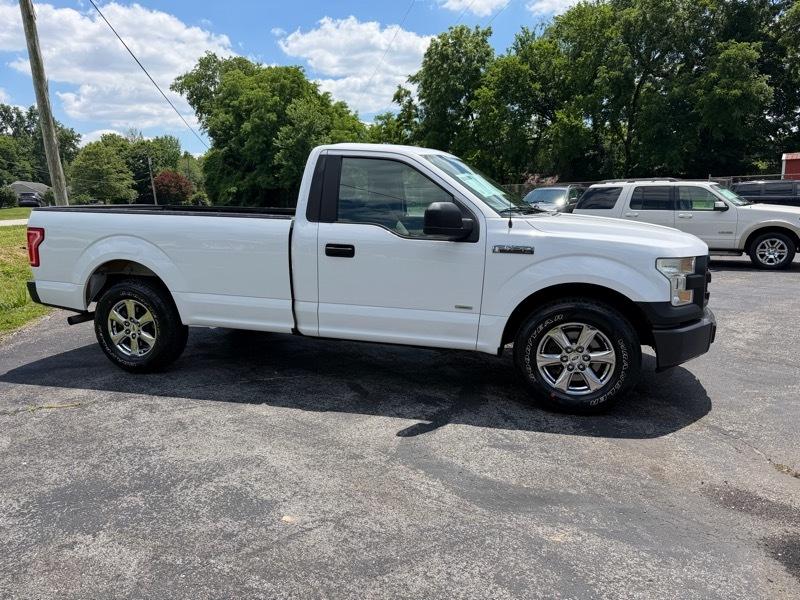 Ford F-150 XL 8-ft. Bed 2WD 2016