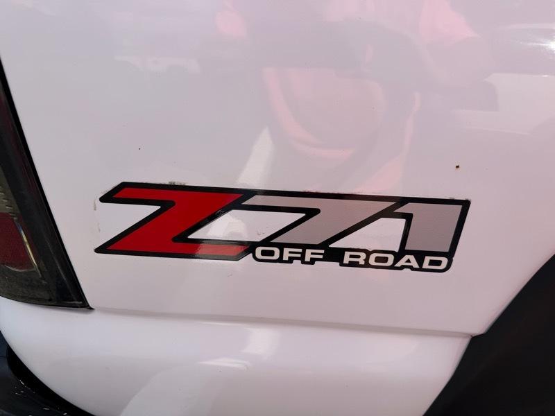 GMC Sierra 1500 Ext. Cab Short Bed 4WD 2005