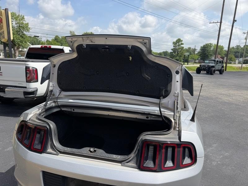 Ford Mustang V6 Convertible 2014