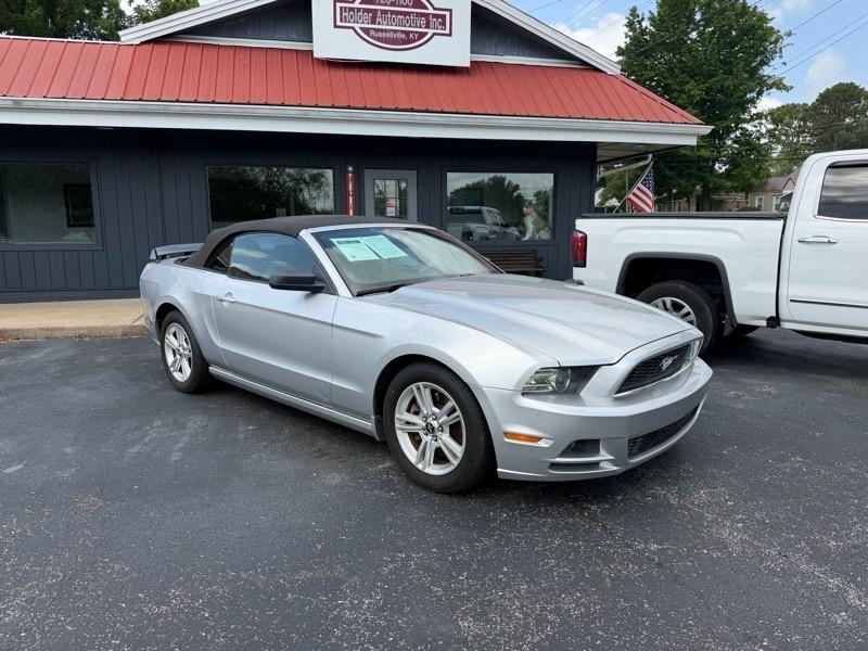 Ford Mustang V6 Convertible 2014