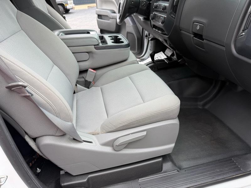 GMC Sierra 2500HD Base Long Box 4WD 2015