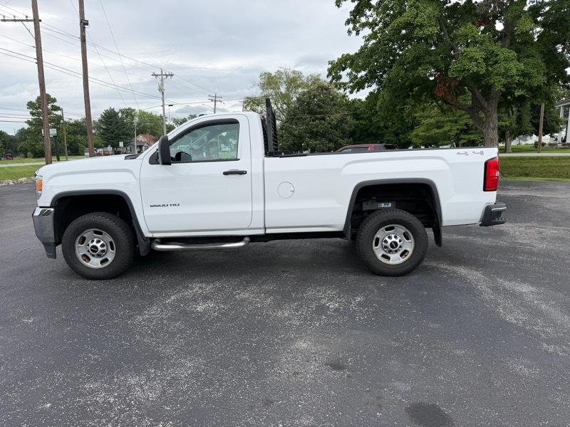 GMC Sierra 2500HD Base Long Box 4WD 2015