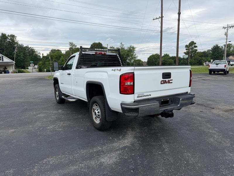 GMC Sierra 2500HD Base Long Box 4WD 2015