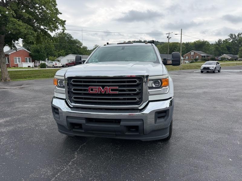 GMC Sierra 2500HD Base Long Box 4WD 2015