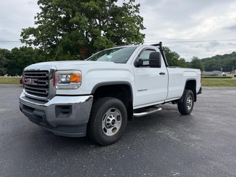 GMC Sierra 2500HD Base Long Box 4WD 2015