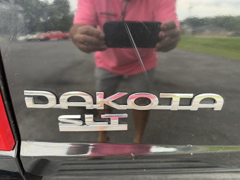 Dodge Dakota SLT Club Cab 2WD 2005