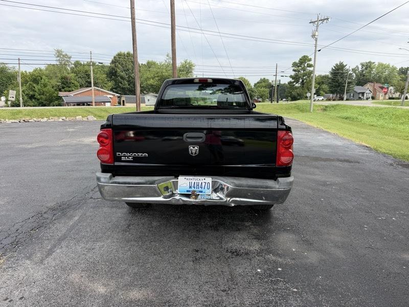 Dodge Dakota SLT Club Cab 2WD 2005