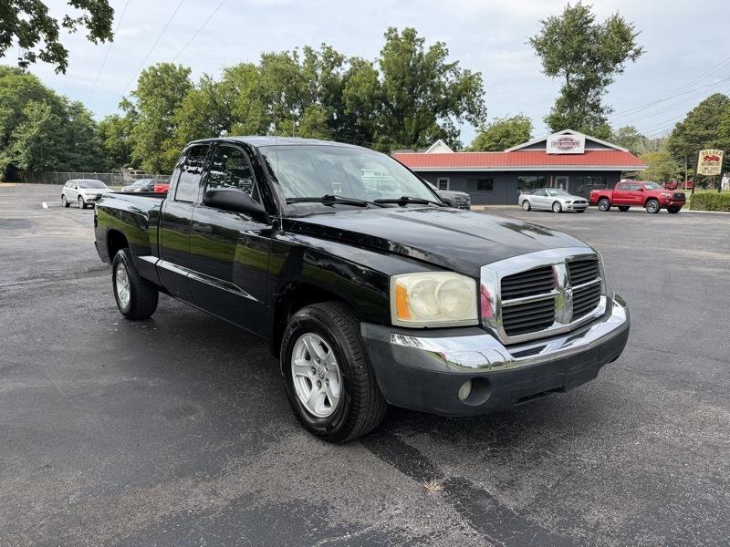 Dodge Dakota SLT Club Cab 2WD 2005