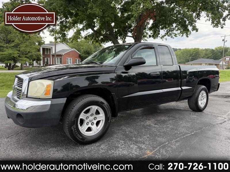 Dodge Dakota SLT Club Cab 2WD 2005