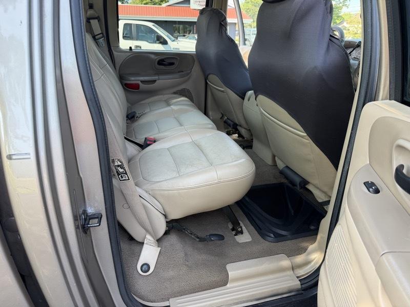 Ford F-150 Lariat SuperCrew 4WD 2003