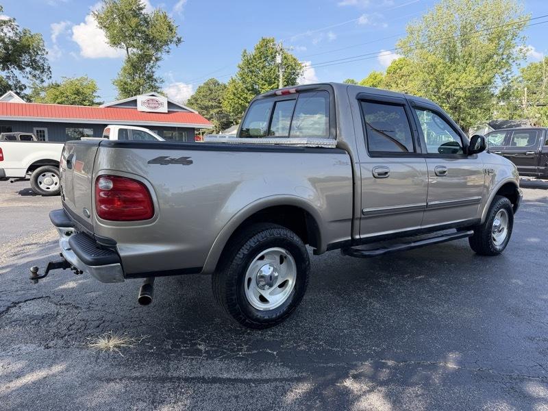 Ford F-150 Lariat SuperCrew 4WD 2003
