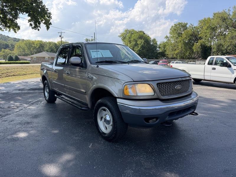 Ford F-150 Lariat SuperCrew 4WD 2003