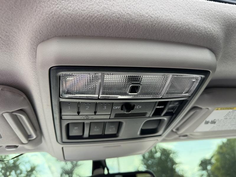 Toyota 4Runner Limited 4WD V6 2015