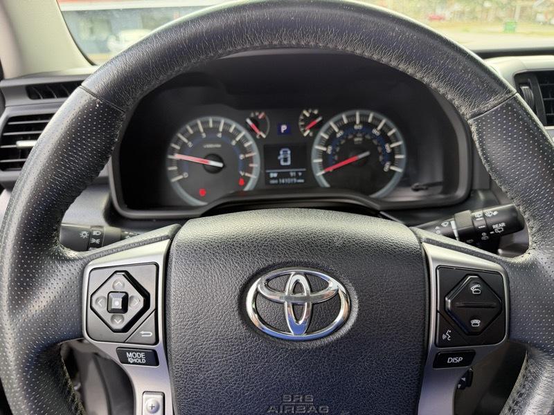 Toyota 4Runner Limited 4WD V6 2015