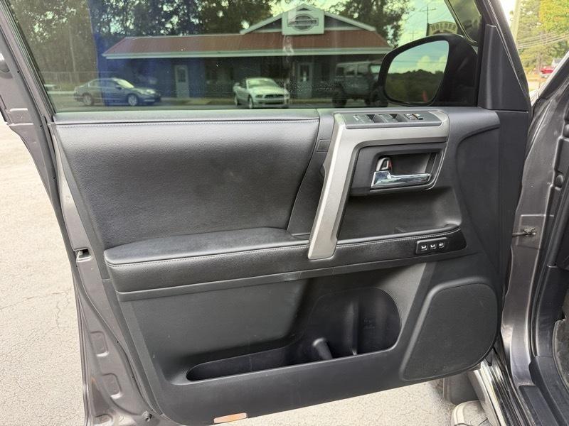 Toyota 4Runner Limited 4WD V6 2015
