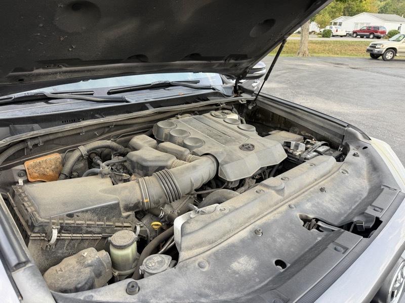 Toyota 4Runner Limited 4WD V6 2015