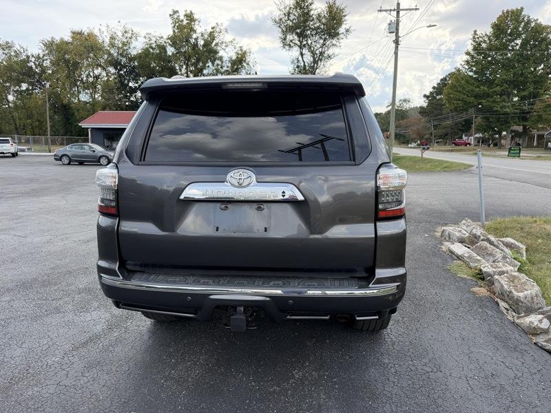 Toyota 4Runner Limited 4WD V6 2015