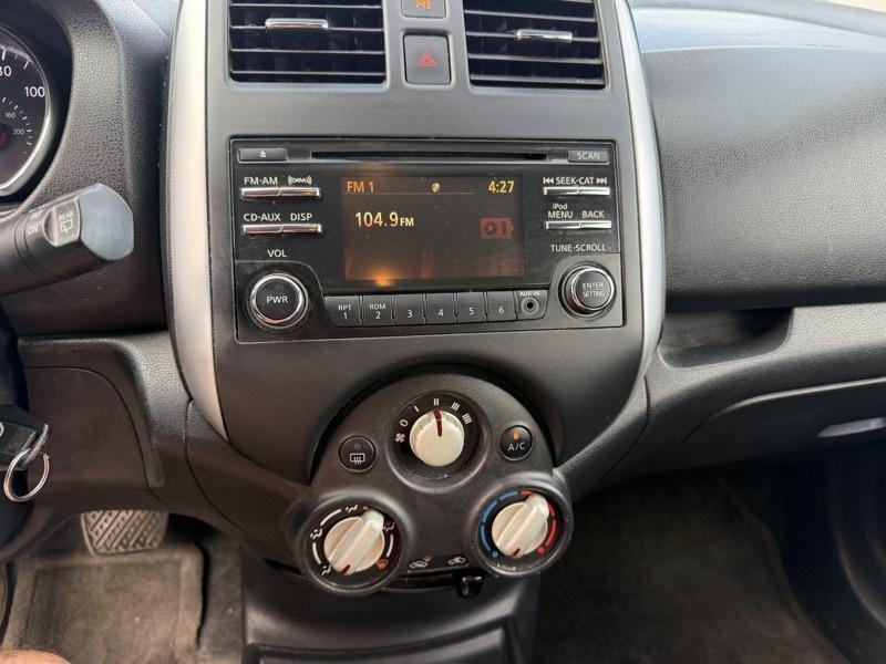 Nissan Versa Note S 2014
